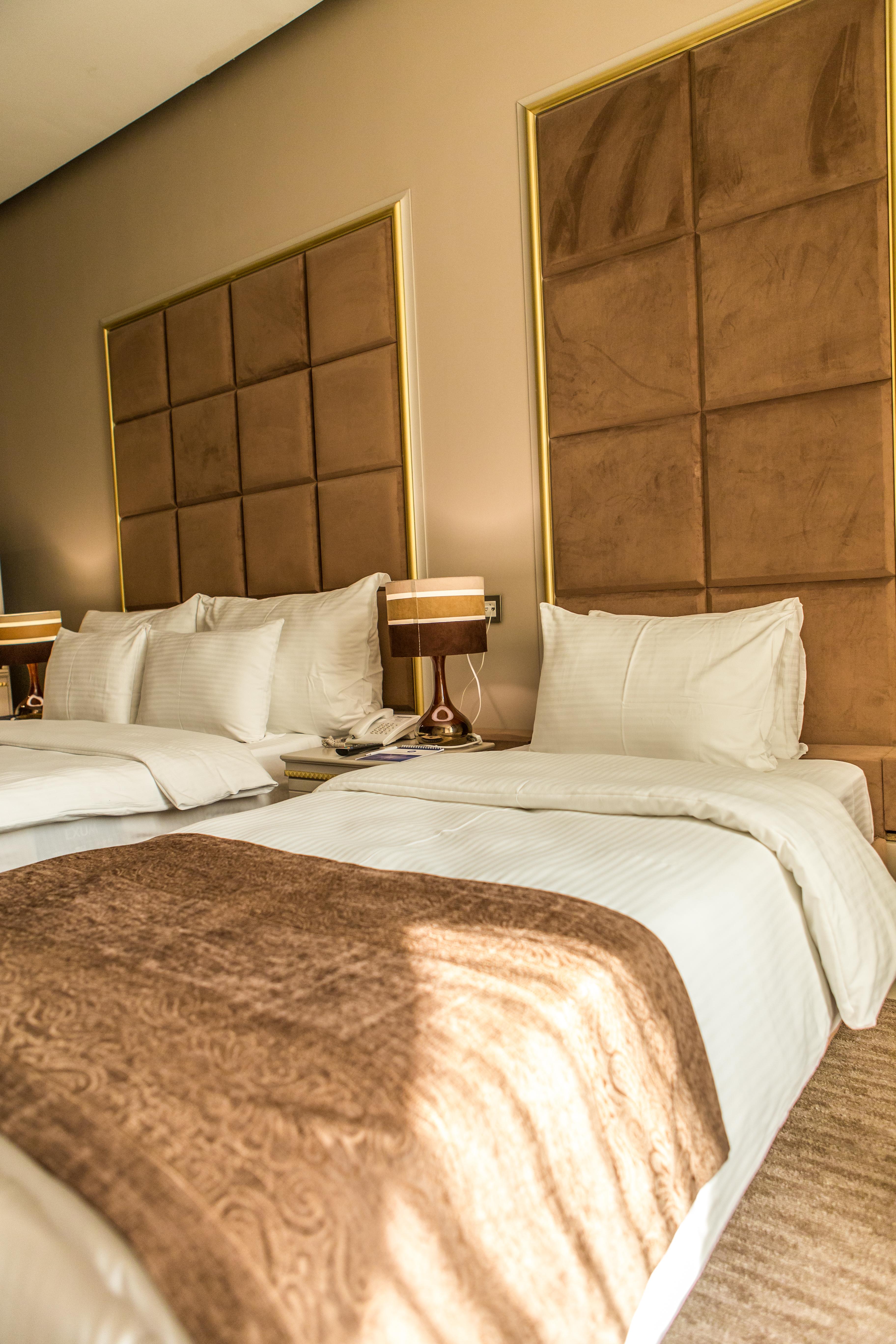 Grand Sapphire Hotel アルマトイ エクステリア 写真