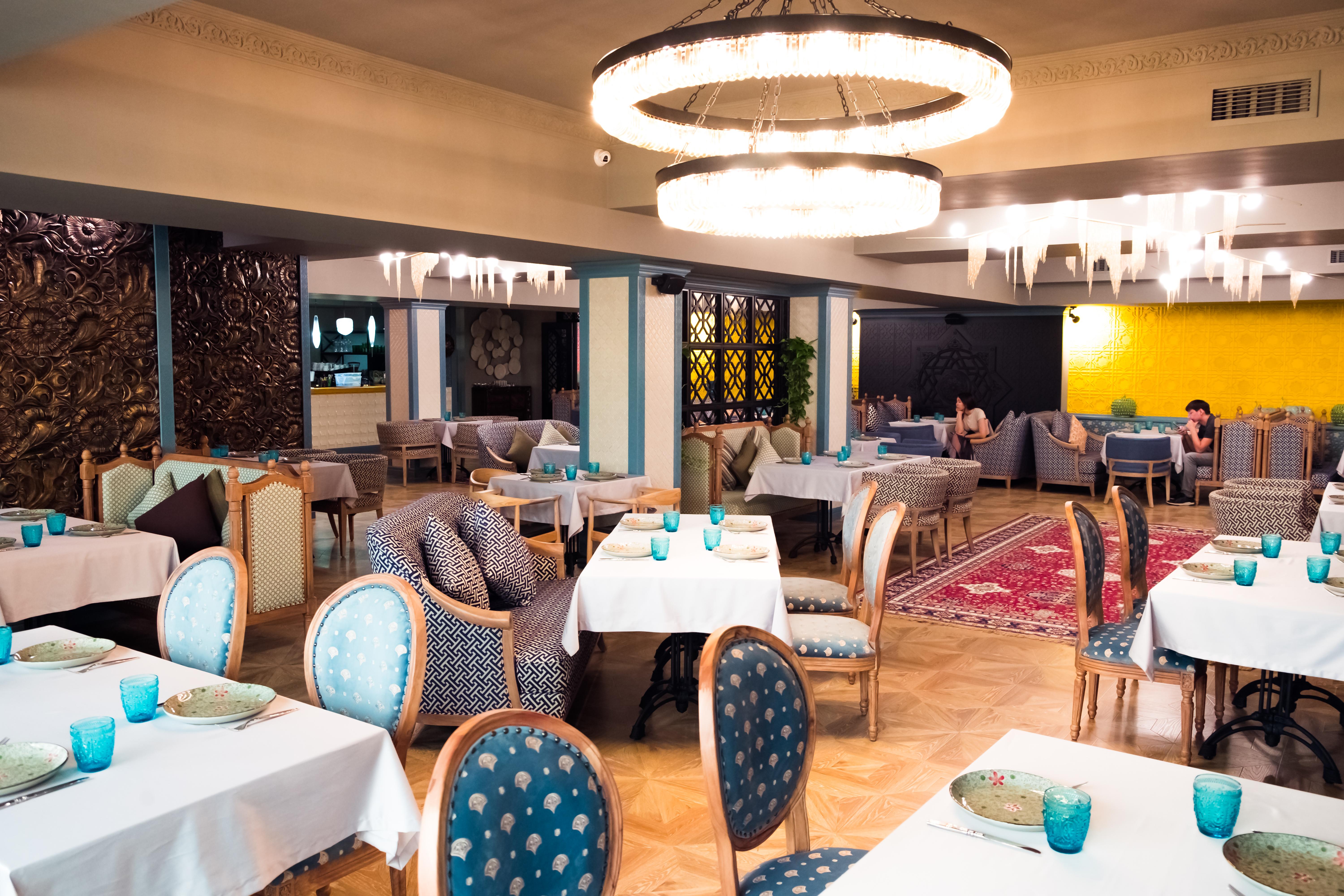 Grand Sapphire Hotel アルマトイ エクステリア 写真