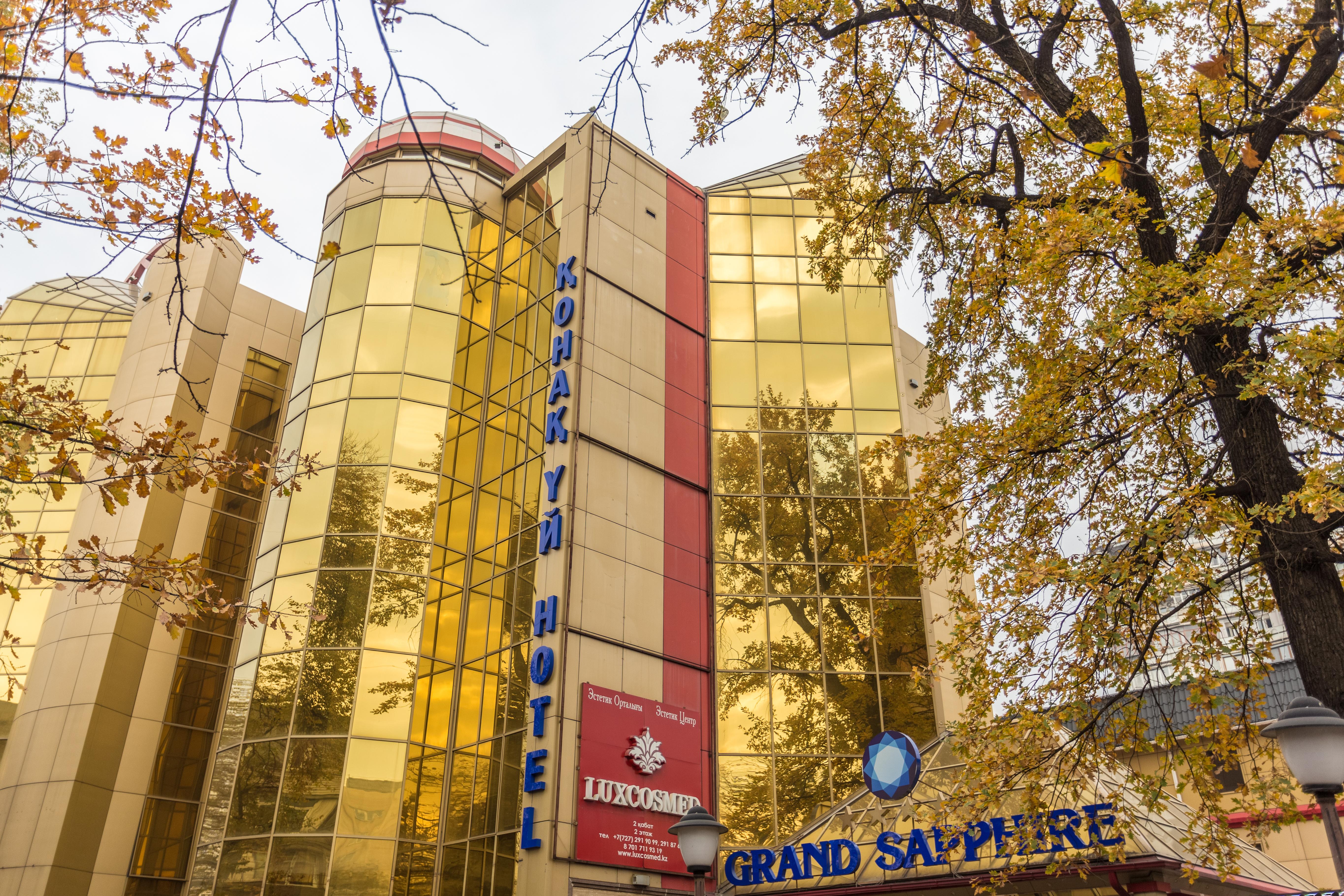 Grand Sapphire Hotel アルマトイ エクステリア 写真