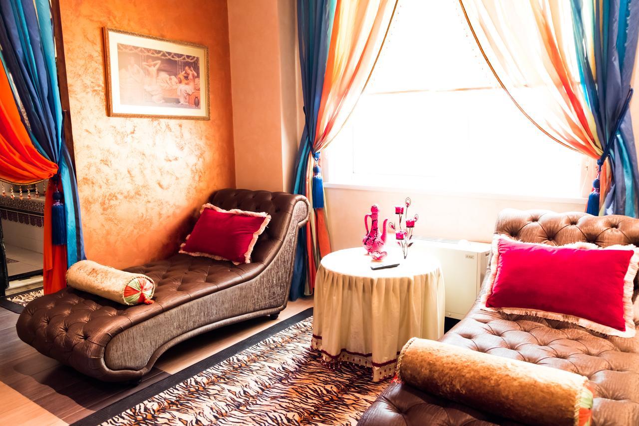 Grand Sapphire Hotel アルマトイ エクステリア 写真